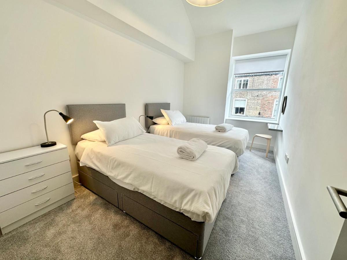 Fountain Apartment No 1 With Free Parking 요크 외부 사진